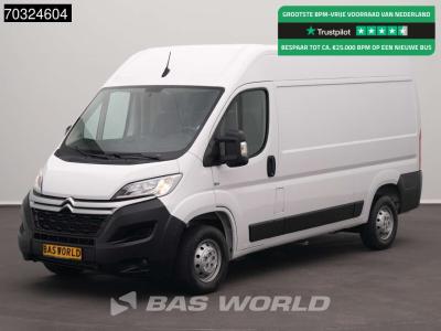 Citroen Jumper 140pk L2H2 Navi Airco Cruise Parkeersensoren Euro6 L2 Airco Cruise control sold by BAS World B.V.