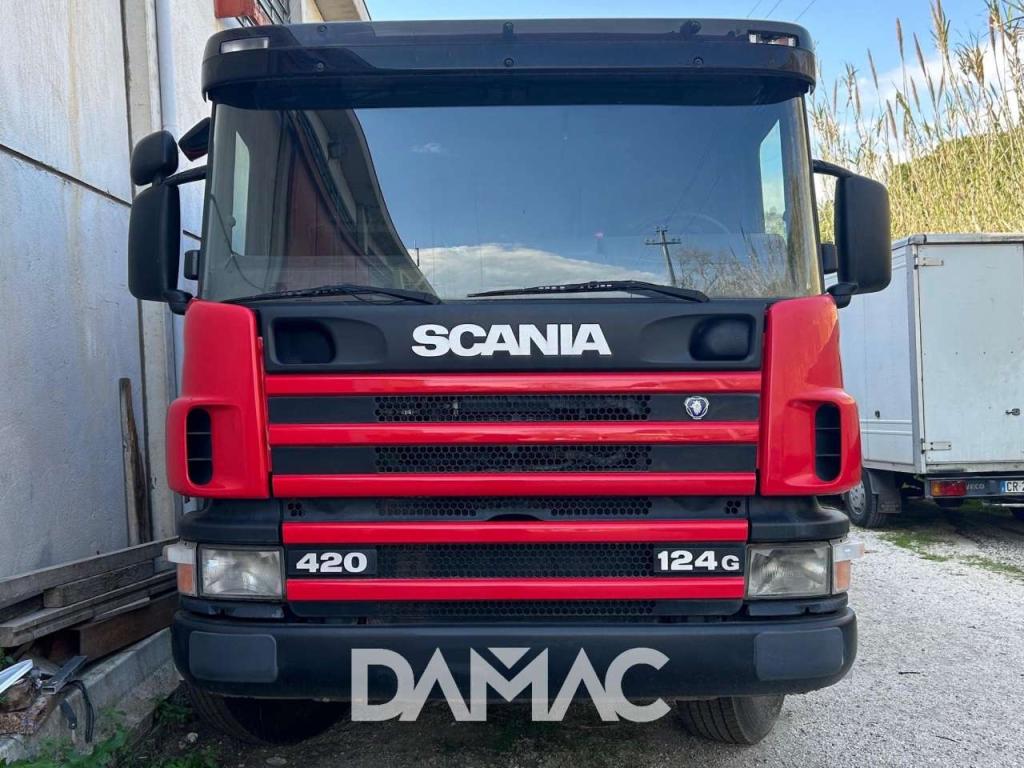Scania 420 Photo 2