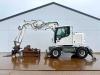 Liebherr A914 Compact - Triple Boom / Many extra attachment Photo 1 thumbnail