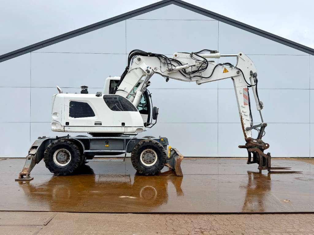Liebherr A914 Compact - Triple Boom / Many extra attachment Photo 6