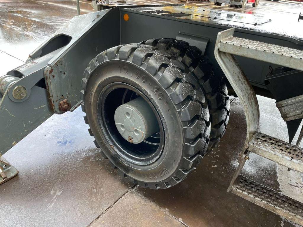 Liebherr LH30 M - Material Handler Photo 15