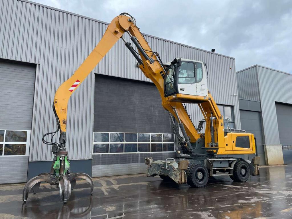 Liebherr LH30 M - Material Handler Photo 5