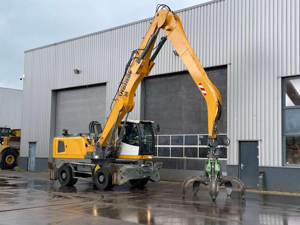Liebherr LH30 M - Material Handler Photo 9
