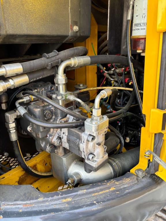Komatsu PC 118 Photo 7