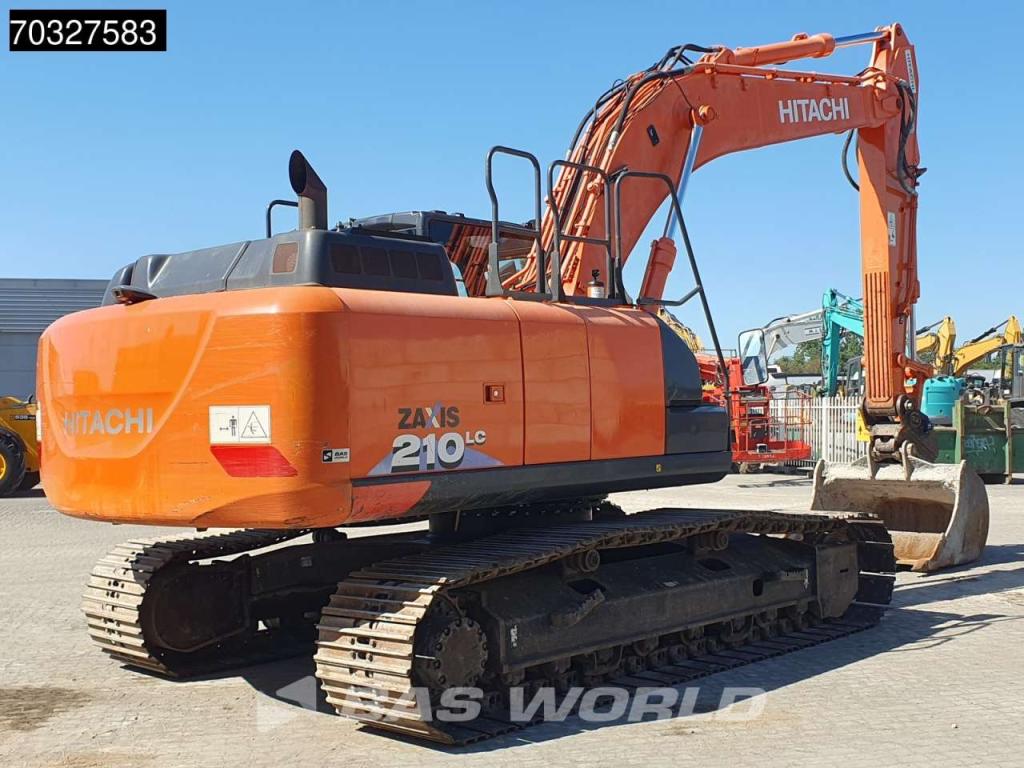 Hitachi ZX210 LC -6 Photo 5