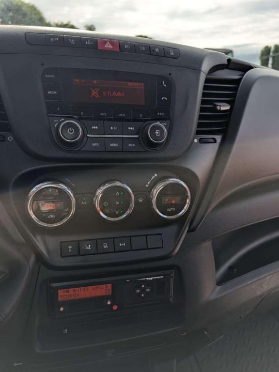 Iveco Daily 72C18 Photo 12