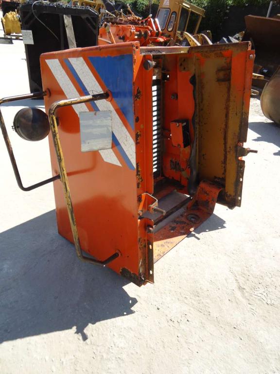 Mascherone for Fiat Hitachi FR160 Photo 3