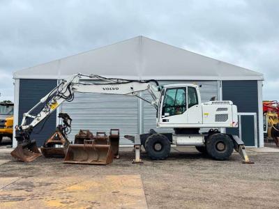 Volvo EW160D - 3 Buckets + 1 Grappler! / Triple Boom sold by Boss Machinery
