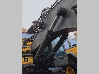 Volvo boom arm cylinders 14547225 for Volvo ECR235C L, ECR235D L, ECR235E L sold by Balavto