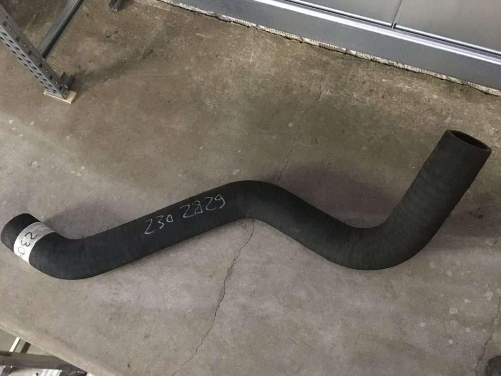 Water hose for Caterpillar Photo 1