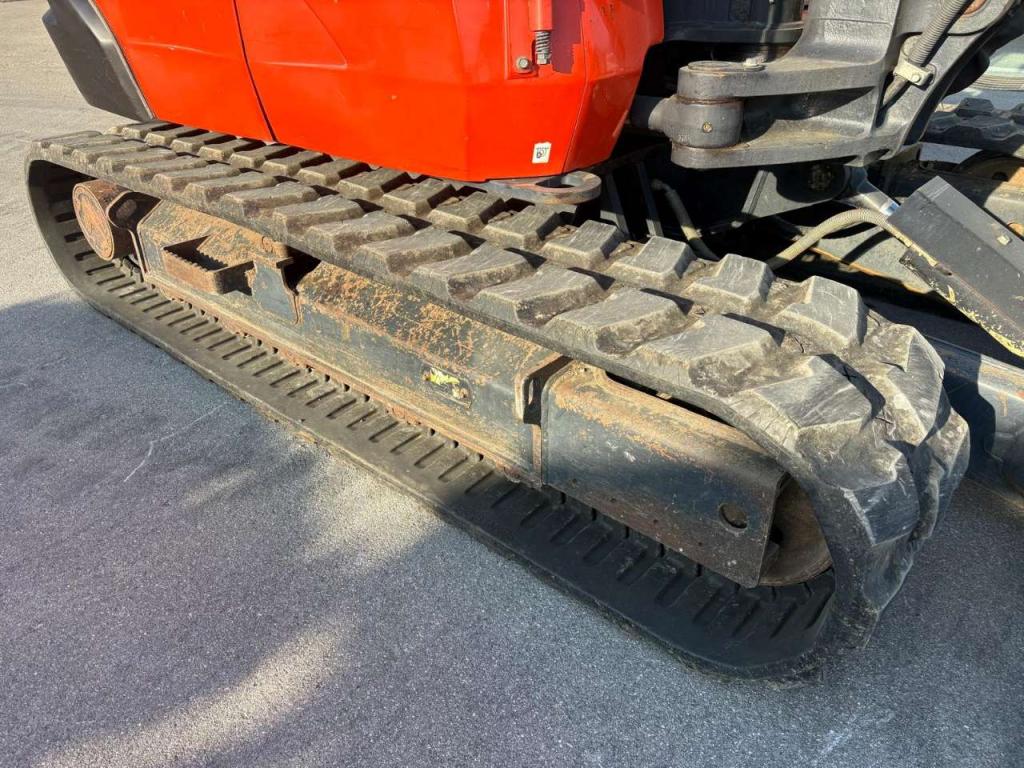 Kubota KX080-4 Photo 3