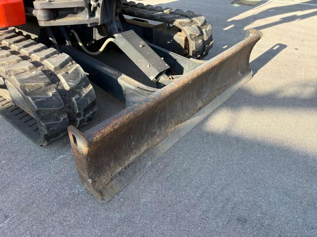 Kubota KX080-4 Photo 4
