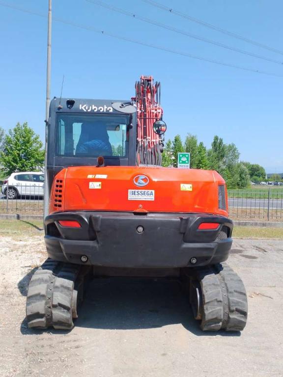 Kubota KX080-4 Photo 6
