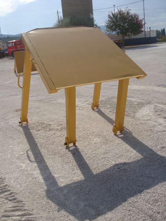 Rollover protective structure for Fiat Allis FL10C - FL14C Photo 4