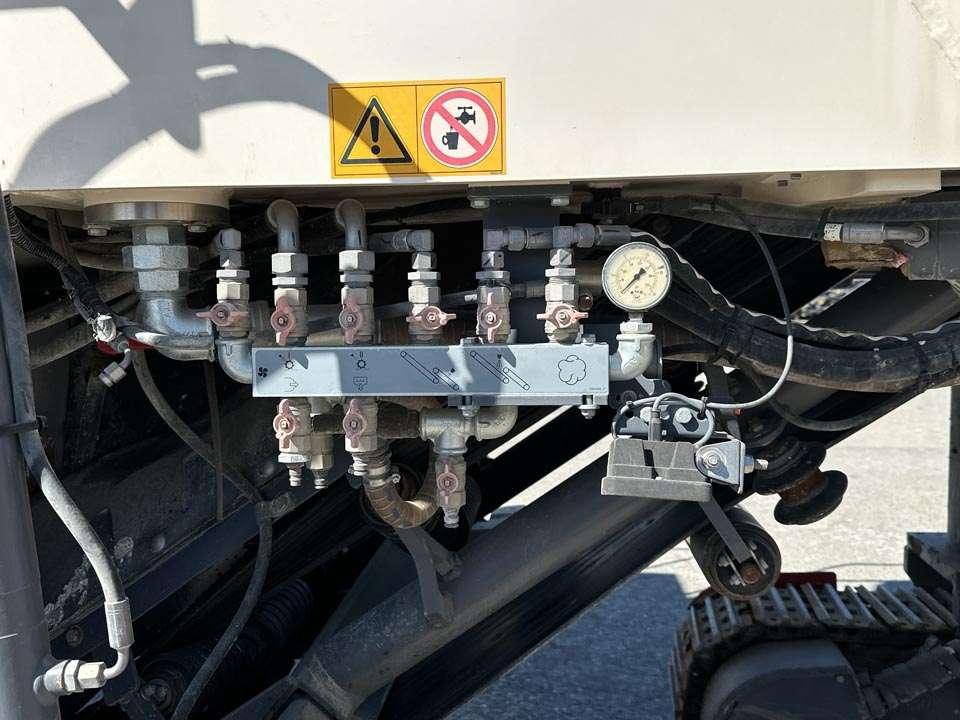 Wirtgen W 210 XP Photo 10