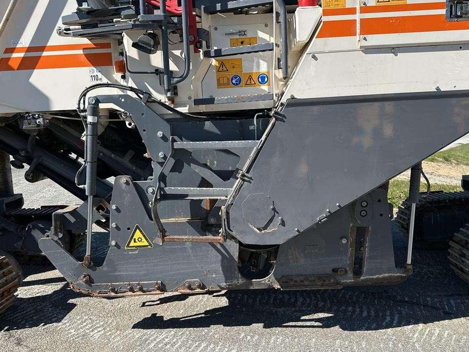 Wirtgen W 210 XP Photo 13