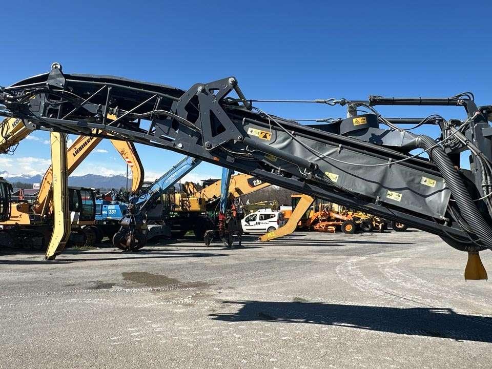 Wirtgen W 210 XP Photo 15