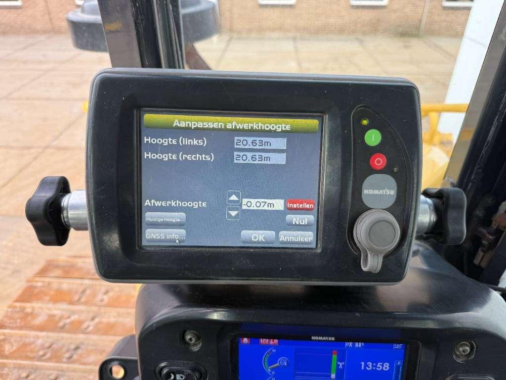 Komatsu D61PXi-24 - GPS System / Folding Blade Photo 10