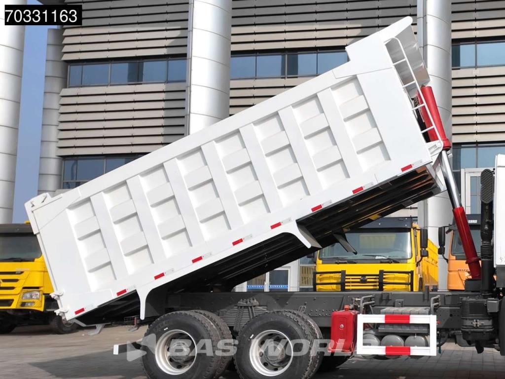 Sinotruk HOWO 371 6X4 Photo 7