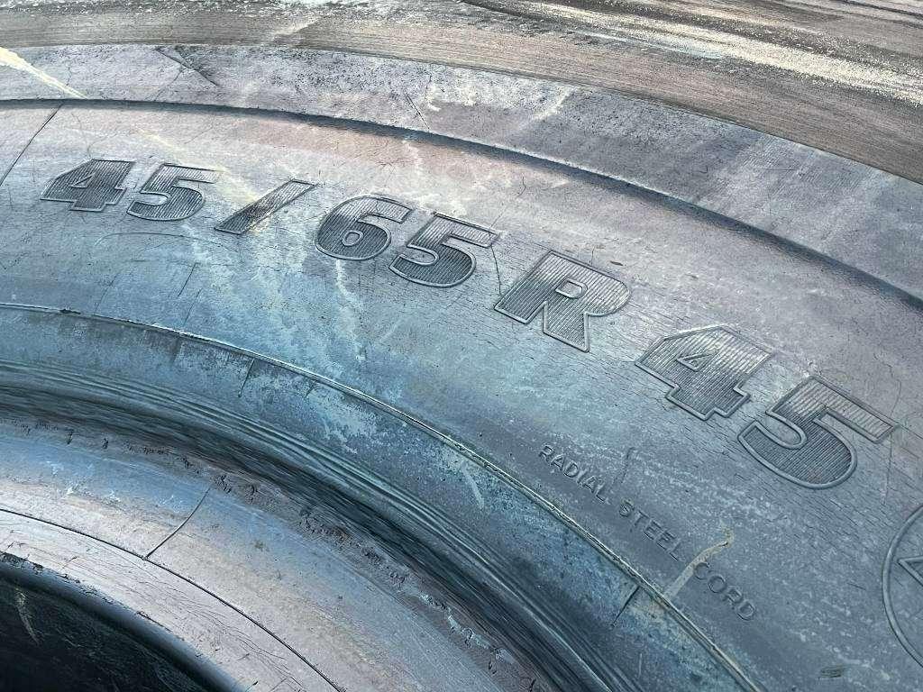 Michelin X Mine D2 45/65R45 Tyre Photo 13