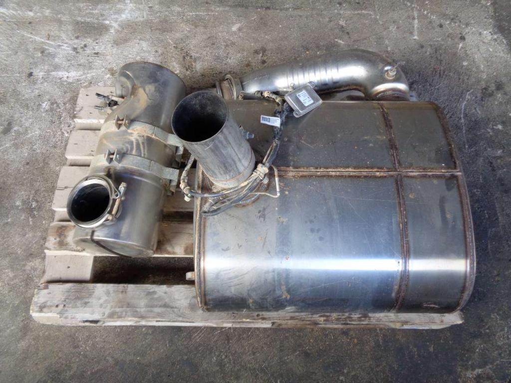 Muffler for Case 721 F Photo 1