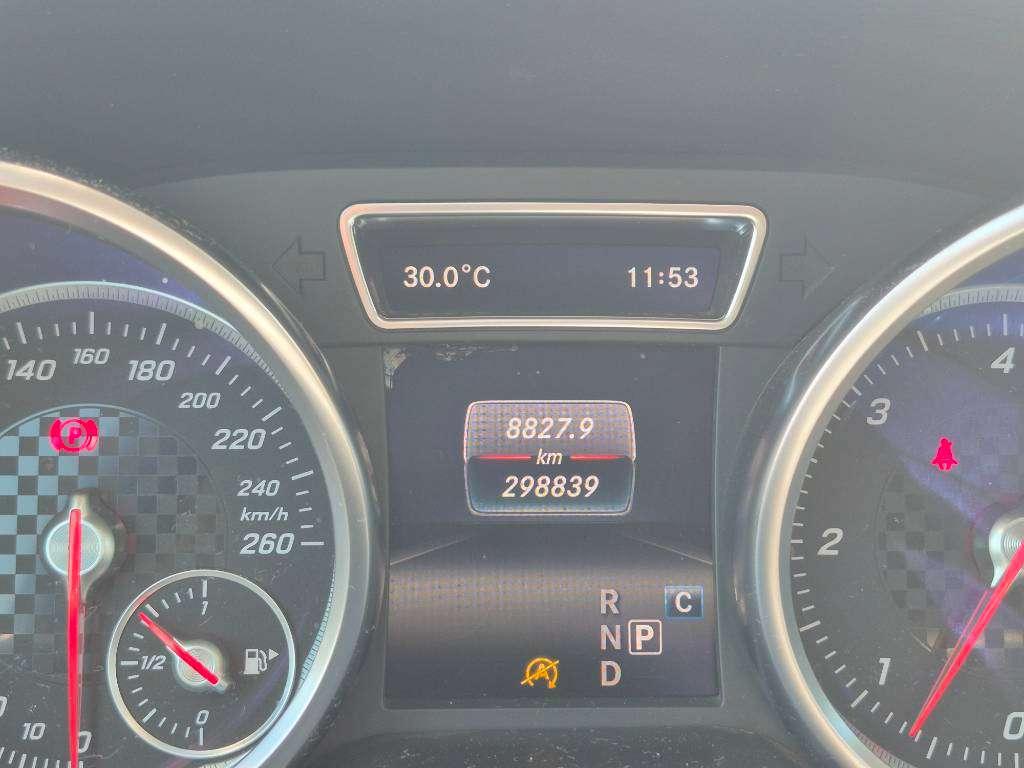 Mercedes-Benz GLE 350 D Photo 12