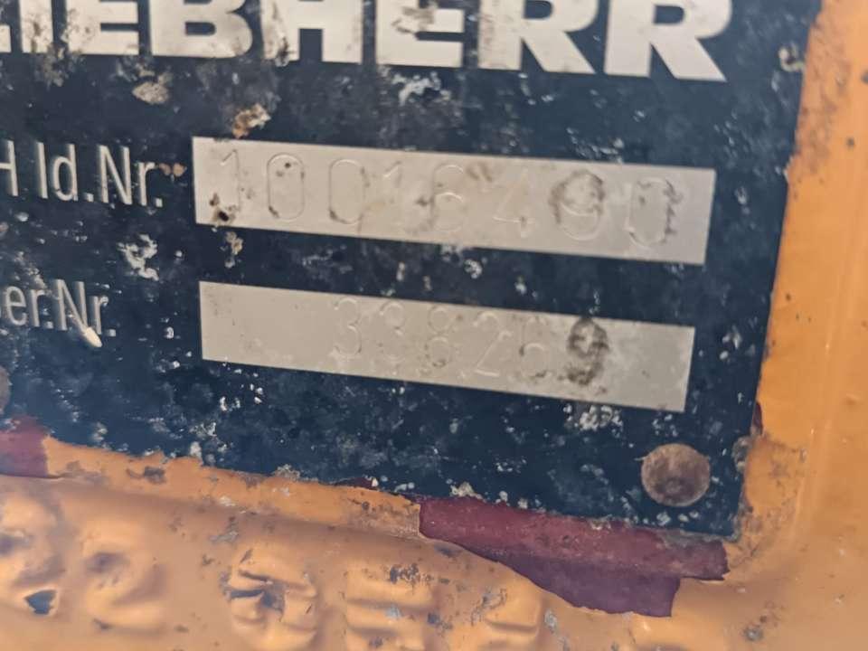 Front axle for Liebherr L 512 Photo 3