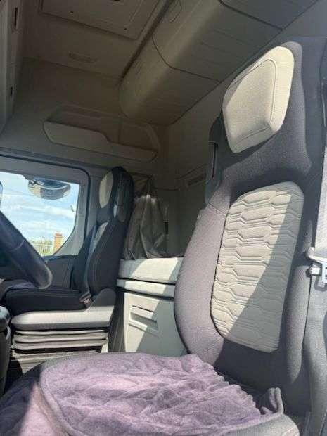 Ford F-MAX 500 Photo 6