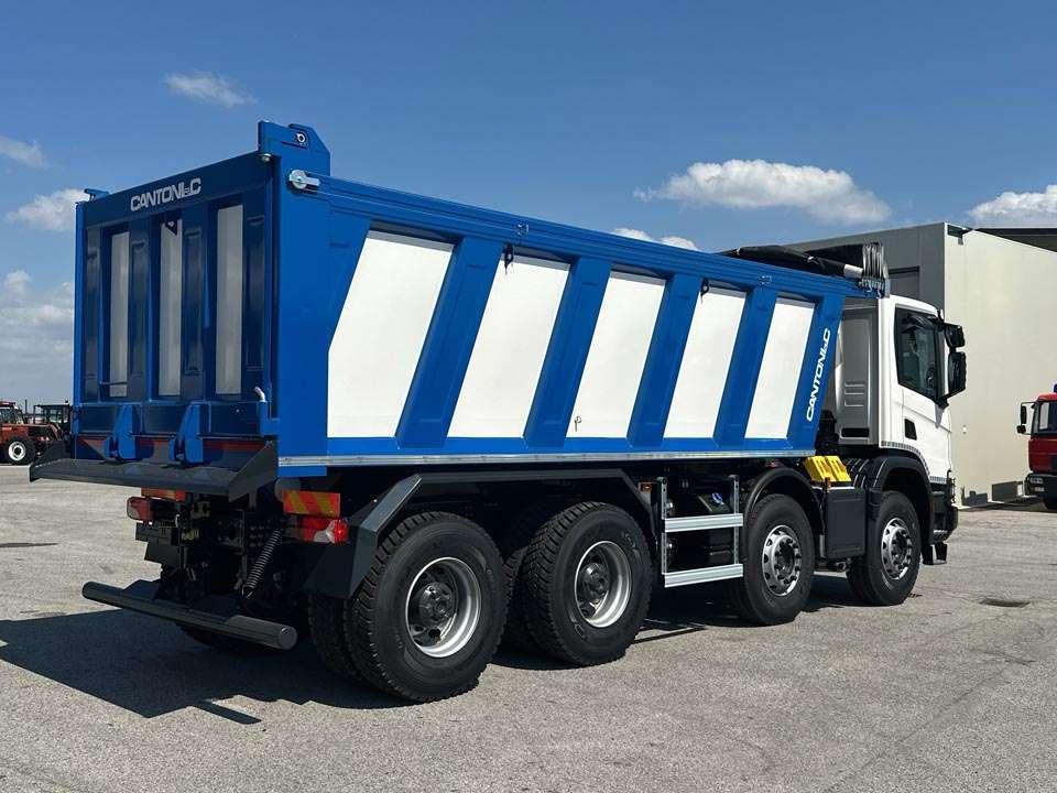 Scania P500 XT 8x4 Photo 24