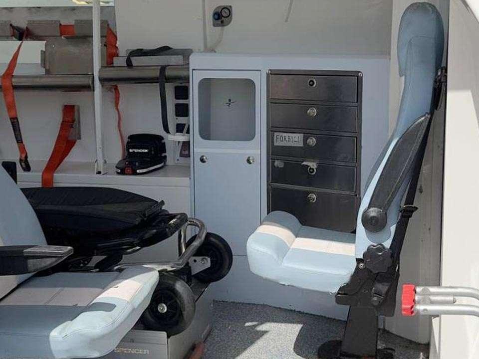 Fiat DUCATO AMBULANZA Photo 6