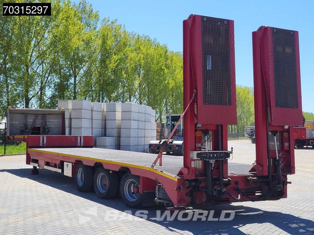 Meusburger Fahrzeugbau MTS-3 Lifting bed Ramps 3x Steering 1x Liftaxle Whinch Photo 2