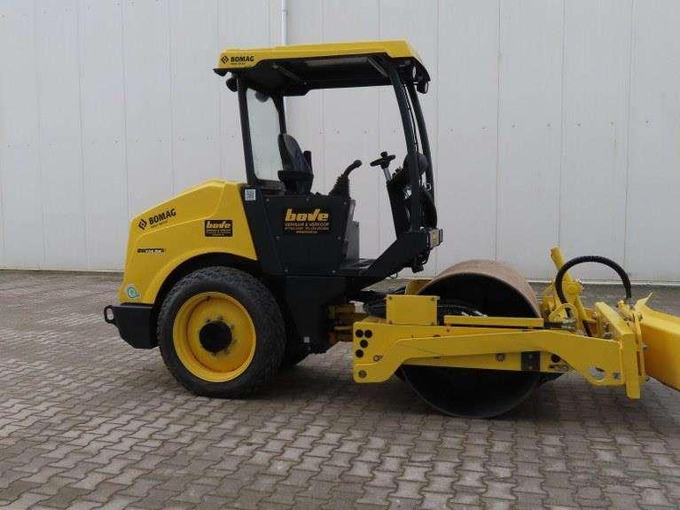 Bomag BW124 DH-5 Photo 1