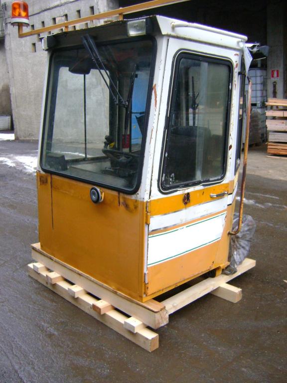 Cab for Liebherr Serie 500 Photo 1