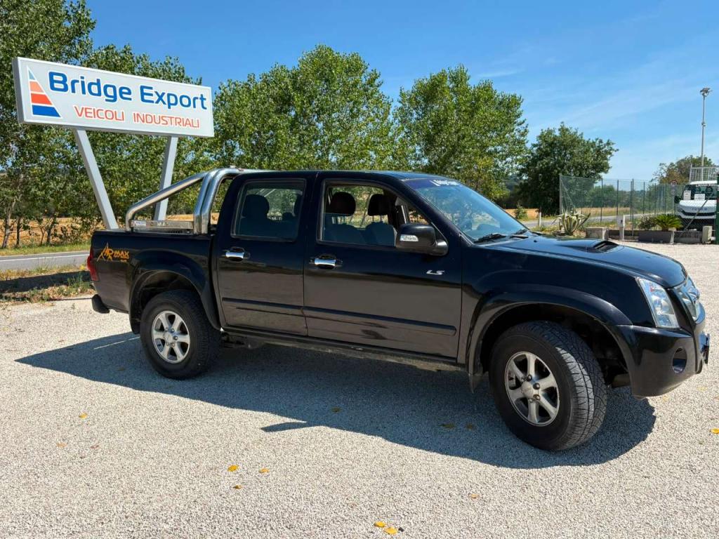Isuzu 4X4 Photo 6