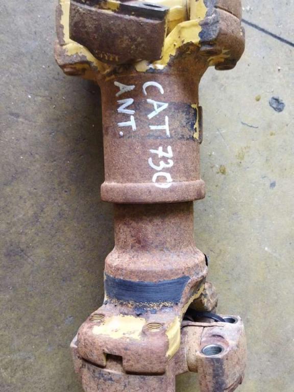 Propeller shaft for Caterpillar 730 Photo 1