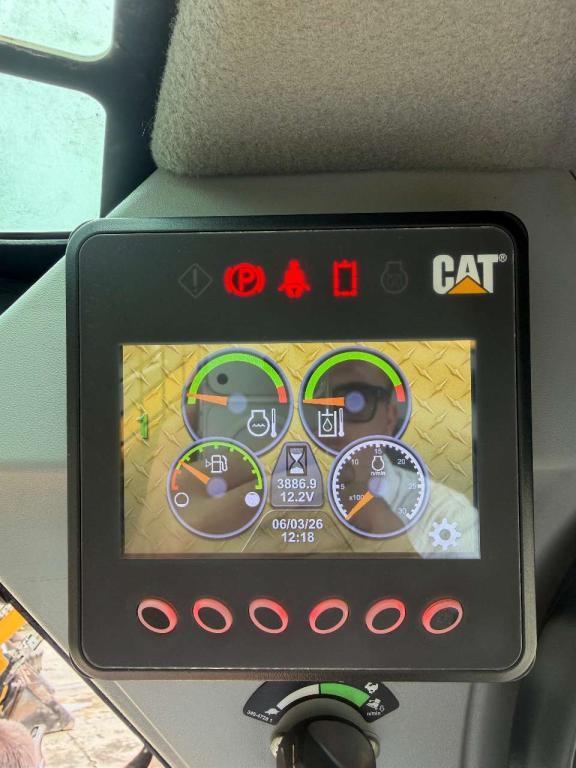 Caterpillar 262D3 Photo 3