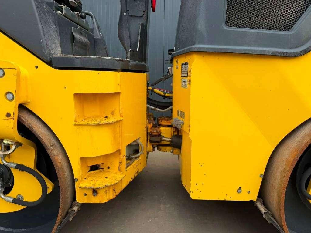 Bomag BW 138 AD-5 Photo 12