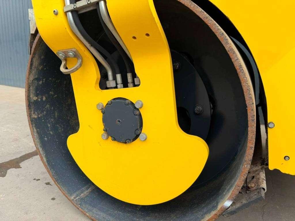 Bomag BW 138 AD-5 Photo 15