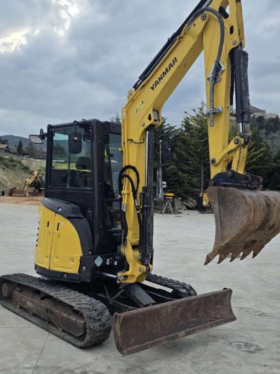 Yanmar VIO38 Photo 2