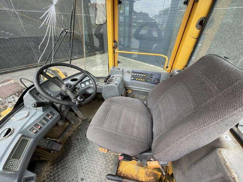 Volvo L 70 C Photo 23