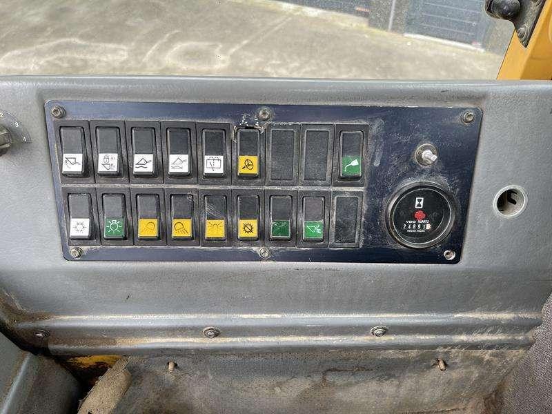 Volvo L 70 C Photo 24