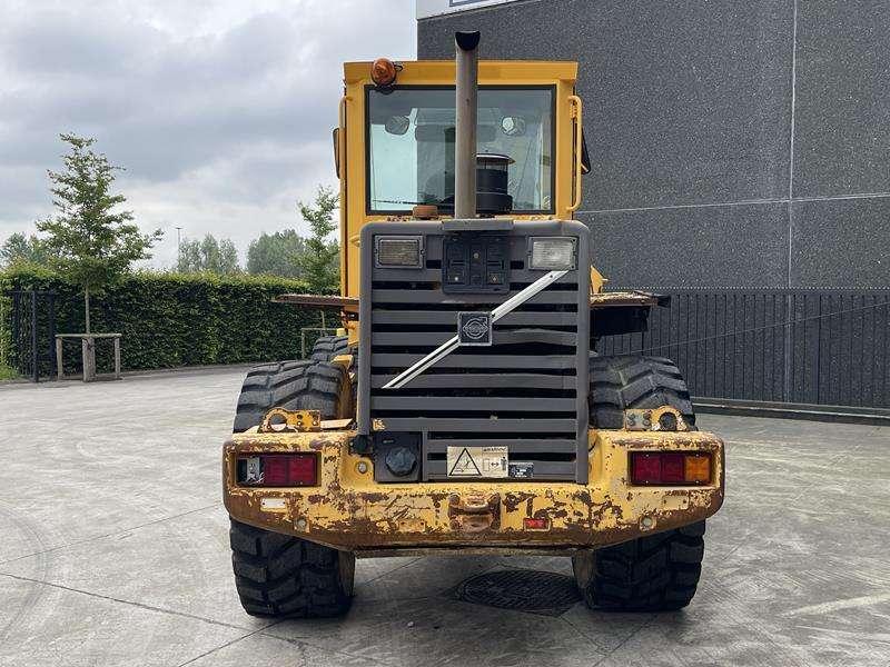 Volvo L 70 C Photo 4