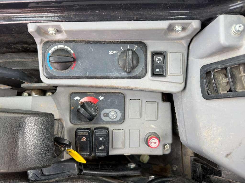 Kubota KX037-4 - Hammer Lines / Quick Coupler Photo 11