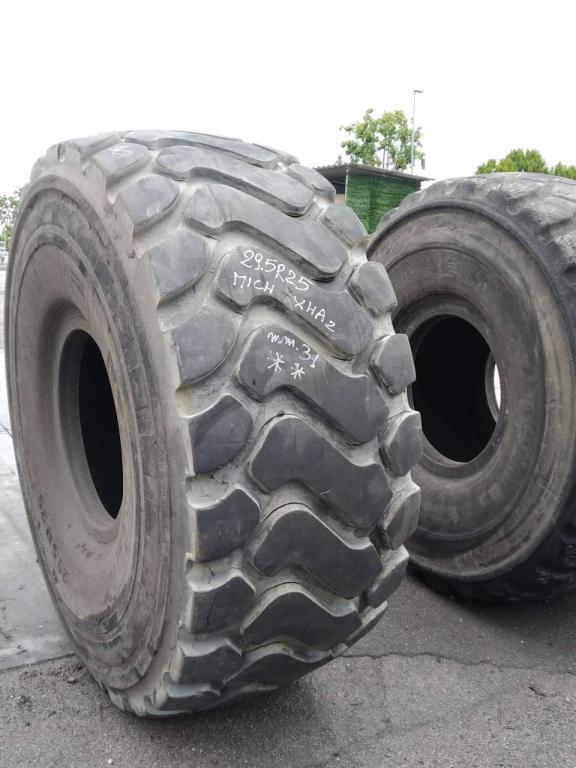 Michelin 29.5 R 25 Photo 2