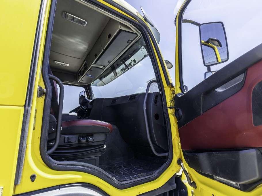Volvo FMX 370 + LIEBHERR 10 m3 Photo 18