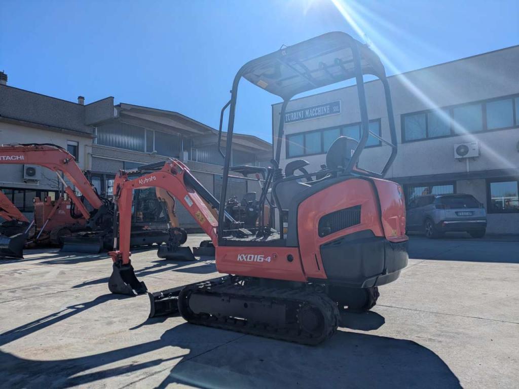 Kubota KX016-4 Photo 2