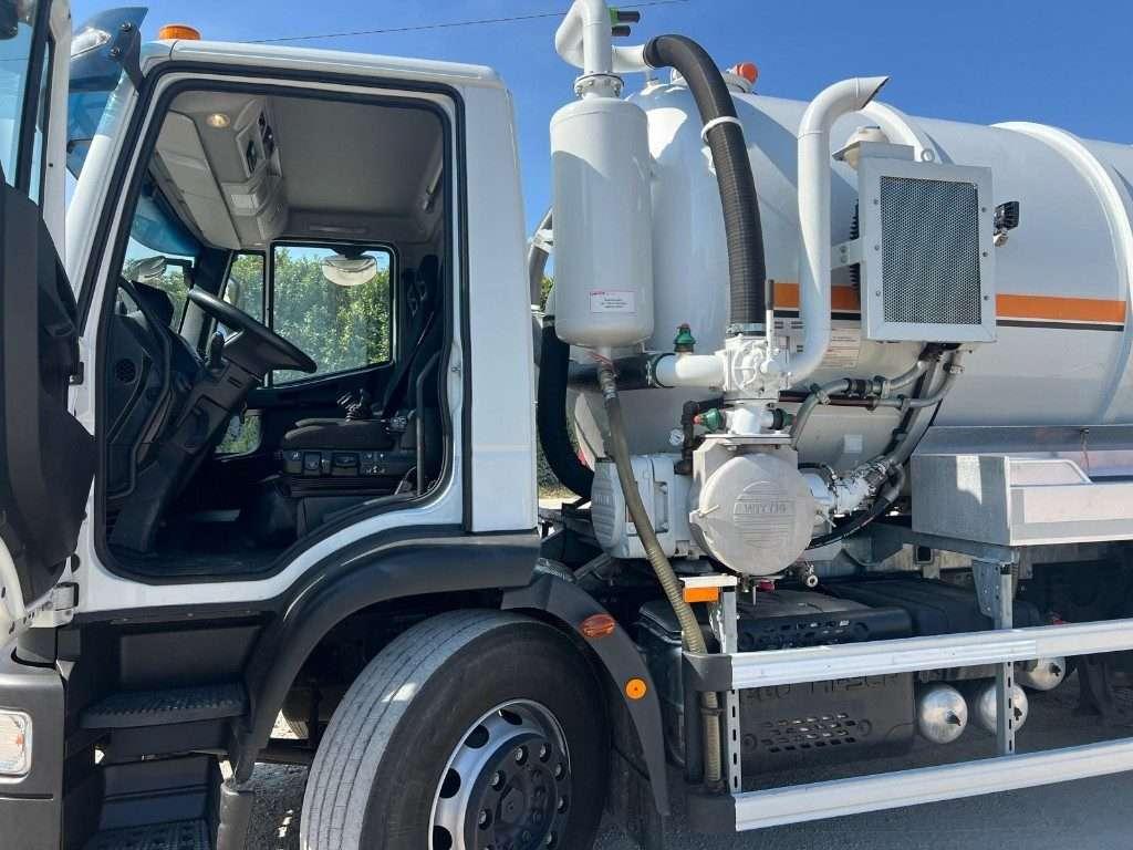 Iveco EUROCARGO 180E28 CON CISTERNA SPURGO Photo 2