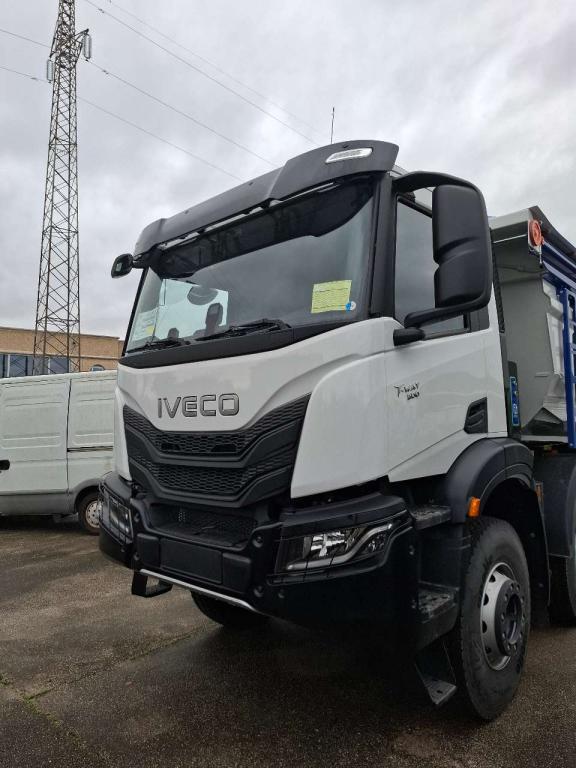 Iveco T WAY AD400T50 8X4 NEW 2024 Photo 3