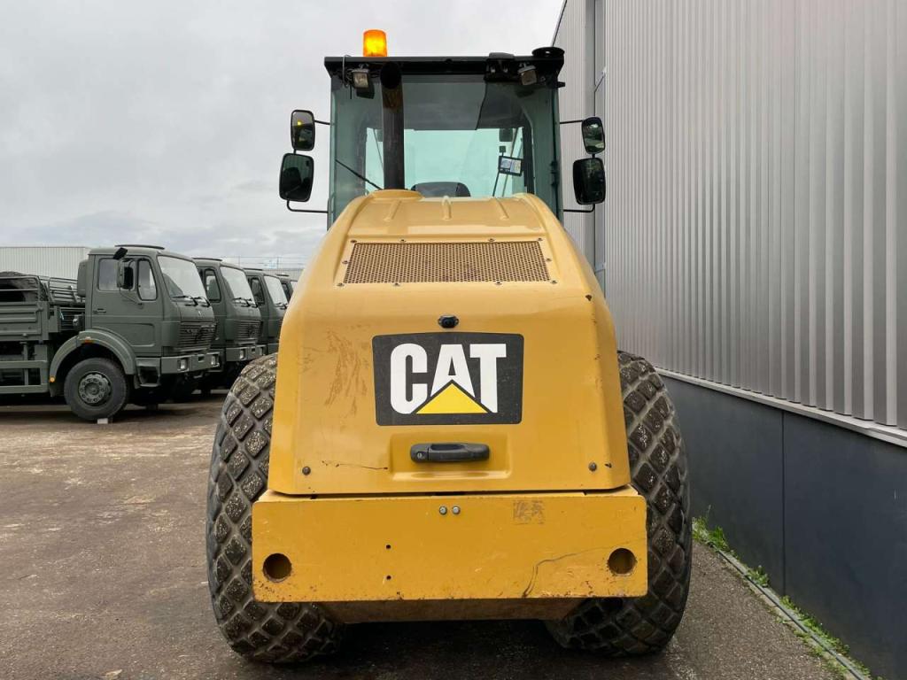 Caterpillar CS66 B Photo 4