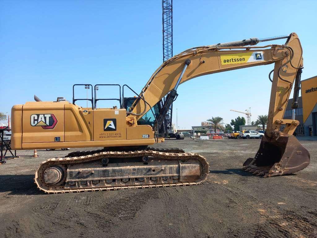 Caterpillar 350 (Abu Dhabi) Photo 6
